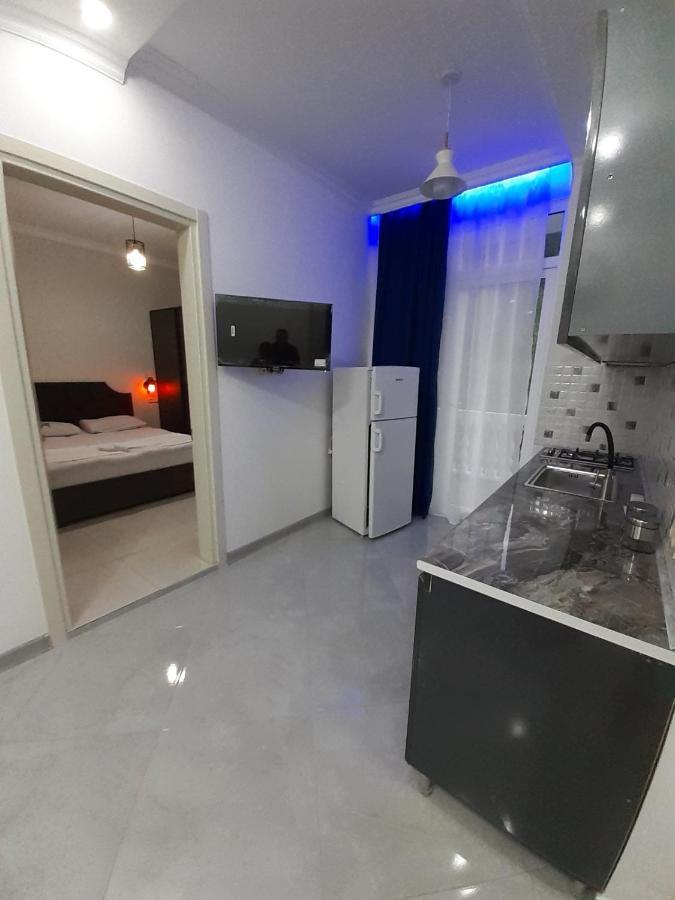 Geno Guest House Kvariati Esterno foto